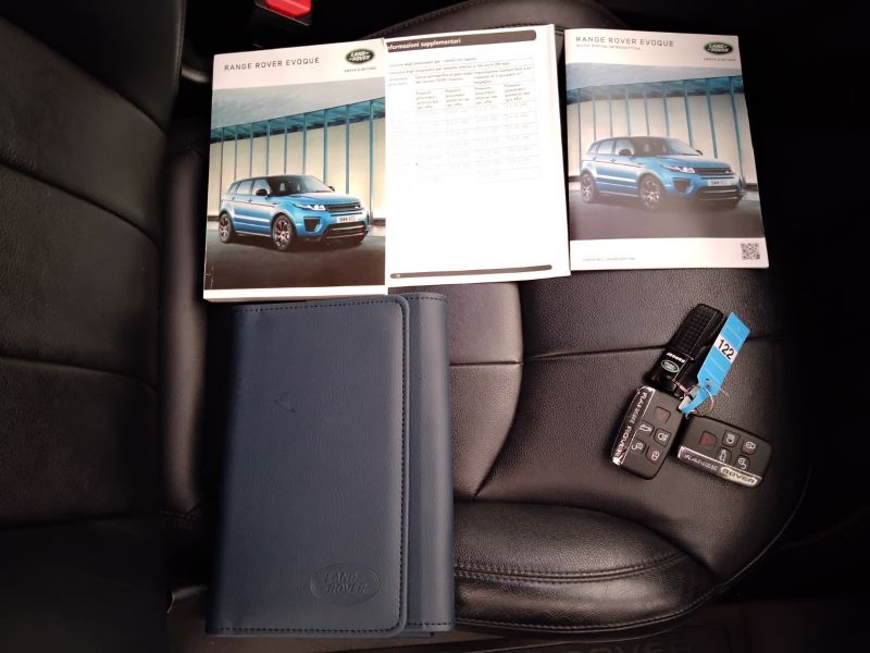 GuidiCar - LAND ROVER Range Rover Evoque 2019 Evoque 2.0 td4 SE 150cv 5p auto my19 Usato